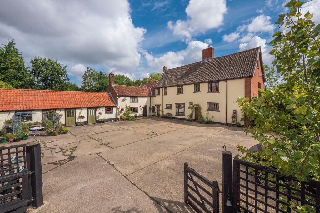Valley Farmhouse, Westhall Redisham Buitenkant foto